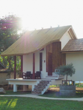 Pai Country Hut